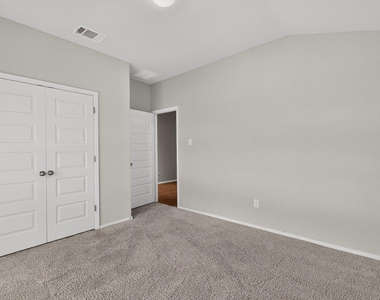 3704 Allegiance Ave - Photo Thumbnail 28