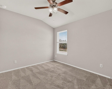 3704 Allegiance Ave - Photo Thumbnail 23