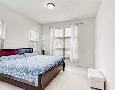 1012 Clearwell St - Photo Thumbnail 23