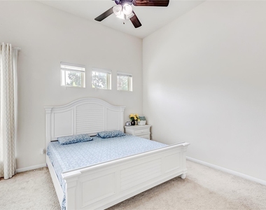 1012 Clearwell St - Photo Thumbnail 20