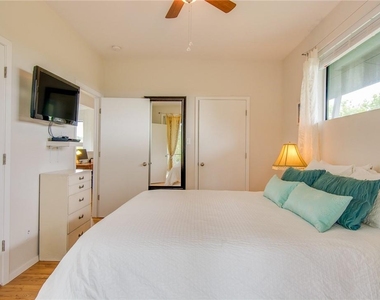 5404 Ledesma Rd - Photo Thumbnail 7
