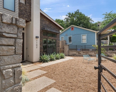 1102 W Monroe St - Photo Thumbnail 2