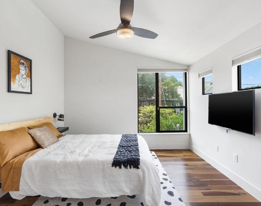 1102 W Monroe St - Photo Thumbnail 28
