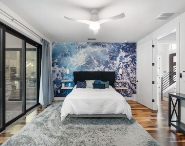 1102 W Monroe St - Photo Thumbnail 23