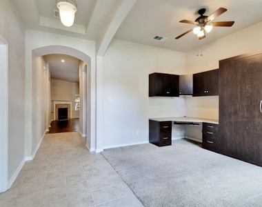 507 King Eider Ln - Photo Thumbnail 4
