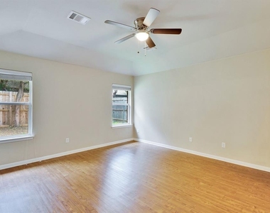 507 King Eider Ln - Photo Thumbnail 18