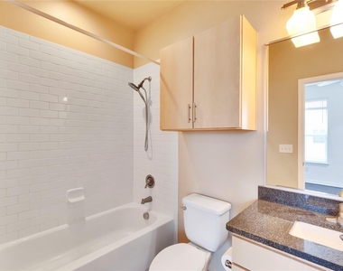 2606 Wilson St - Photo Thumbnail 11