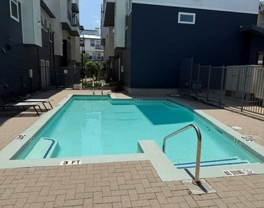 2606 Wilson St - Photo Thumbnail 20