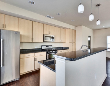2606 Wilson St - Photo Thumbnail 1