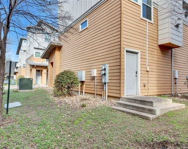 2606 Wilson St - Photo Thumbnail 18