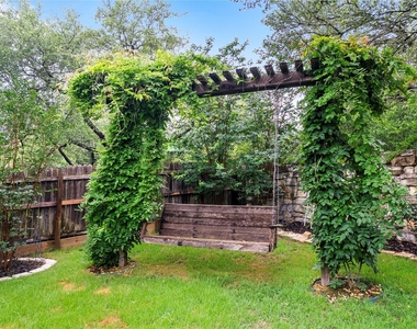 11704 Quintana Cv - Photo Thumbnail 35