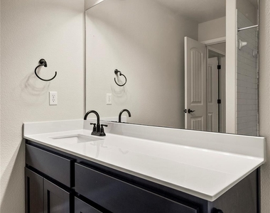 11704 Quintana Cv - Photo Thumbnail 29