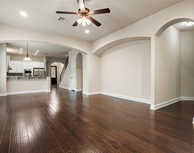 11704 Quintana Cv - Photo Thumbnail 18