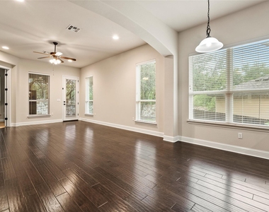11704 Quintana Cv - Photo Thumbnail 2