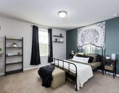 241 Silver Maple Dr - Photo Thumbnail 10