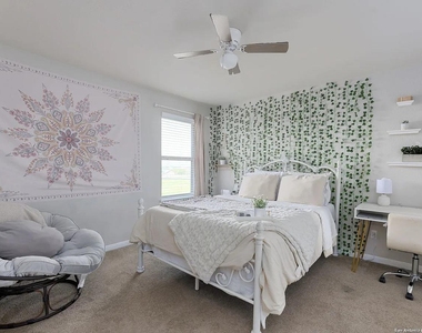 241 Silver Maple Dr - Photo Thumbnail 8