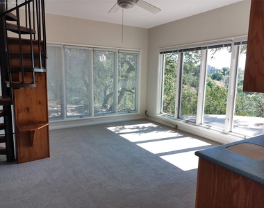 525 Northwood Hills Dr - Photo Thumbnail 22