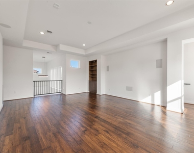 716 Crestone Stream Dr - Photo Thumbnail 21