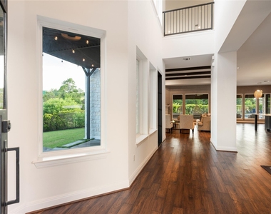716 Crestone Stream Dr - Photo Thumbnail 3