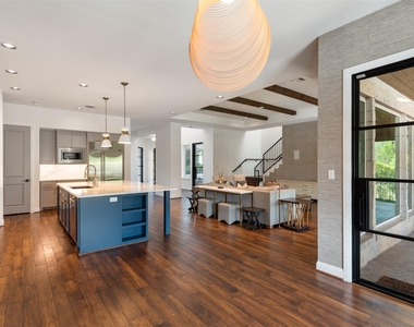 716 Crestone Stream Dr - Photo Thumbnail 12