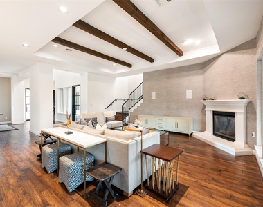 716 Crestone Stream Dr - Photo Thumbnail 9