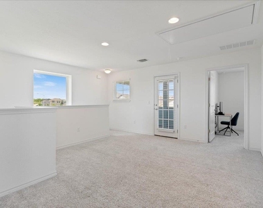 9015 Lookse Ln - Photo Thumbnail 34