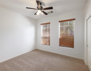 2125 Amur Dr - Photo Thumbnail 19