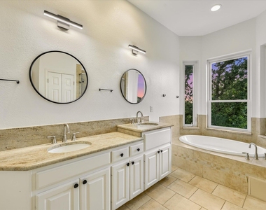 5506 Merrywing Cir - Photo Thumbnail 25