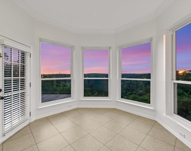 5506 Merrywing Cir - Photo Thumbnail 10