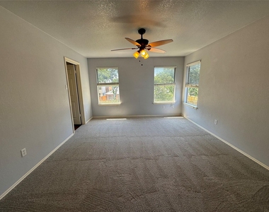 14704 Noya Dr - Photo Thumbnail 10