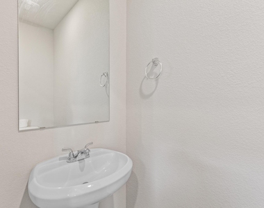 242 Barley Ln - Photo Thumbnail 4