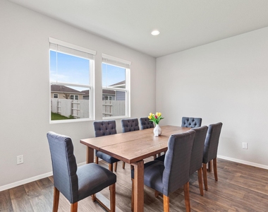 242 Barley Ln - Photo Thumbnail 13