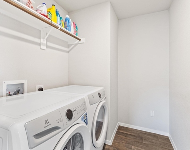 242 Barley Ln - Photo Thumbnail 22
