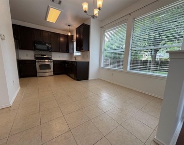 13405 Tossa Ln - Photo Thumbnail 5