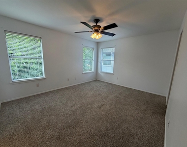 13405 Tossa Ln - Photo Thumbnail 12