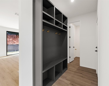 103 Kaena Ln - Photo Thumbnail 6