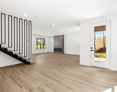 103 Kaena Ln - Photo Thumbnail 13