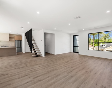 103 Kaena Ln - Photo Thumbnail 4