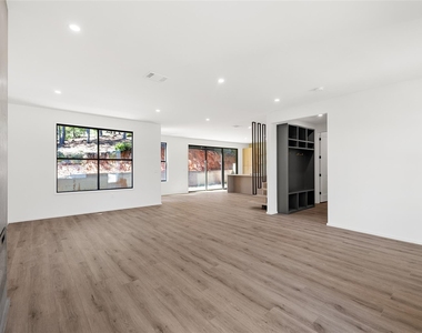 103 Kaena Ln - Photo Thumbnail 3