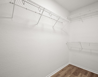 13220 Constellation Dr - Photo Thumbnail 20