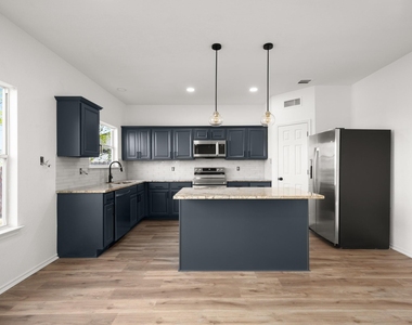 13220 Constellation Dr - Photo Thumbnail 14