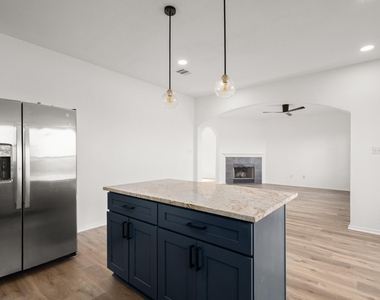 13220 Constellation Dr - Photo Thumbnail 15