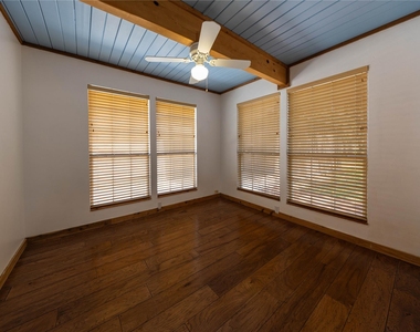 22 Stonehouse Cir - Photo Thumbnail 11