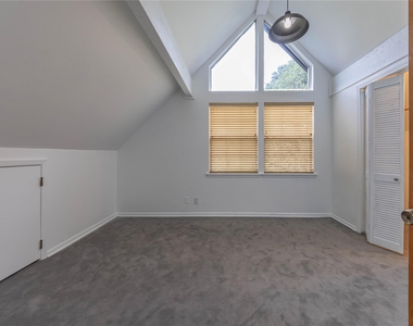 22 Stonehouse Cir - Photo Thumbnail 22