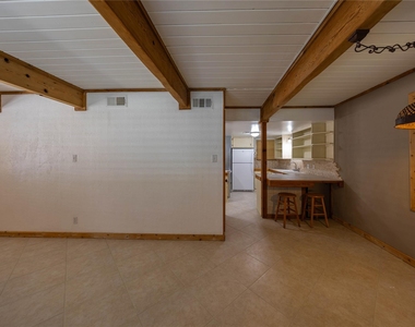 22 Stonehouse Cir - Photo Thumbnail 4