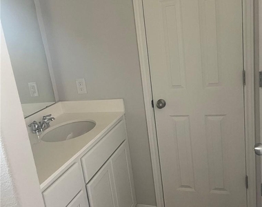 12809 Gilliland Ln - Photo Thumbnail 22