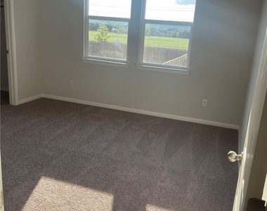 12809 Gilliland Ln - Photo Thumbnail 21
