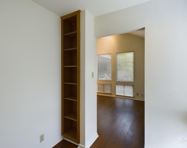 1735 Spyglass Dr - Photo Thumbnail 25