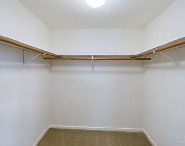 1735 Spyglass Dr - Photo Thumbnail 35