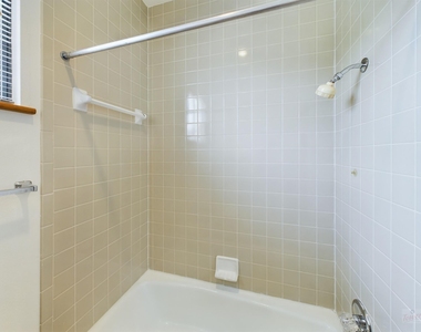 1735 Spyglass Dr - Photo Thumbnail 34